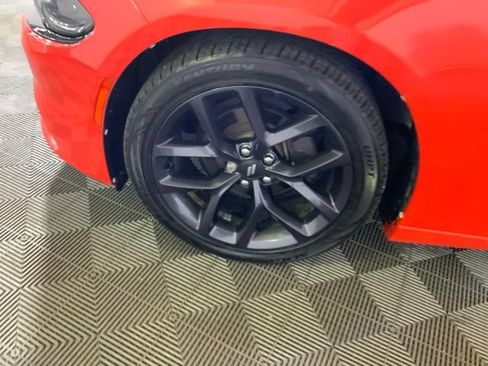 Used 2020 Dodge Charger SXT w/ Blacktop Package RWD image 37