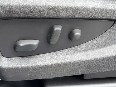 Used 2017 Chevrolet Silverado 1500 High Country image 15