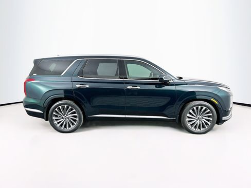 Used 2023 Hyundai Palisade Calligraphy w/ Cargo Package image 10