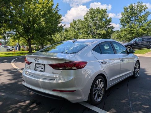 Used 2017 Hyundai Elantra Limited w/ Limited Ultimate Package 05 FWD image 5