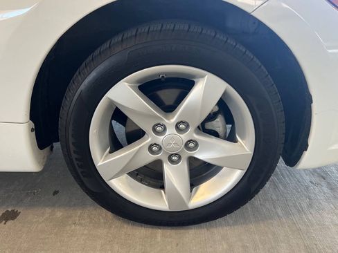 Used 2009 Mitsubishi Eclipse GS FWD image 32