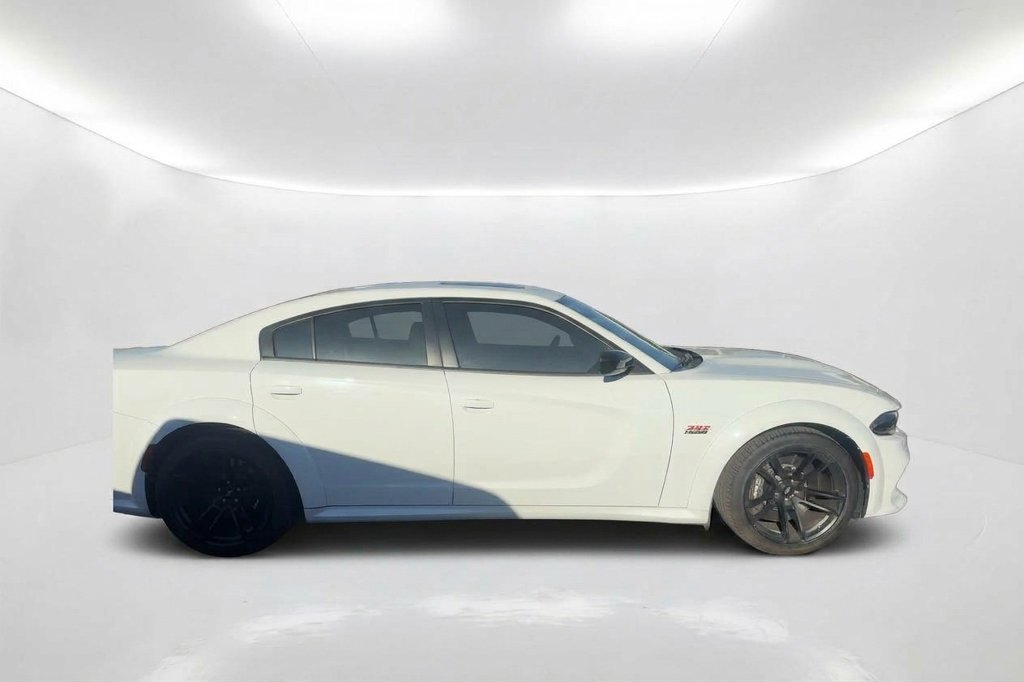 Used 2023 Dodge Charger Scat Pack RWD image 4