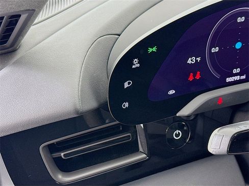 Used 2022 Porsche Taycan Turbo S image 16