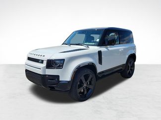 New 2025 Land Rover Defender 90 V8 video 1