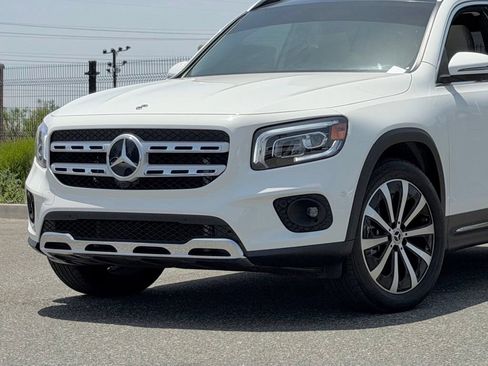 Certified 2023 Mercedes-Benz GLB 250 image 3