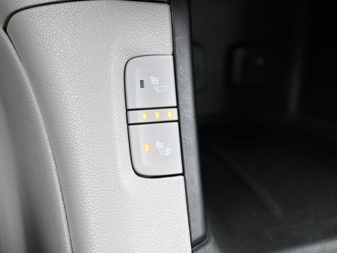 Used 2019 GMC Acadia SLE w/ Driver Alert Package I image 22