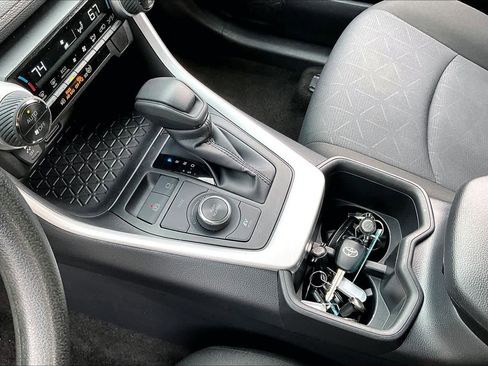 Certified 2025 Toyota RAV4 XLE image 17