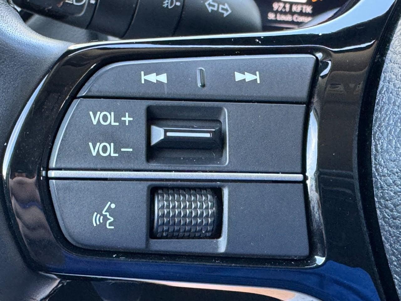 Certified 2023 Honda Pilot Elite image 23