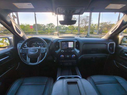 Used 2019 GMC Sierra 1500 Denali w/ Technology Package image 21