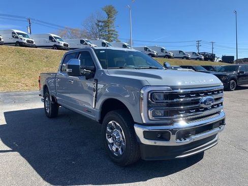 New 2026 Ford F350 Lariat w/ Lariat Ultimate Package AWD/4WD image 2