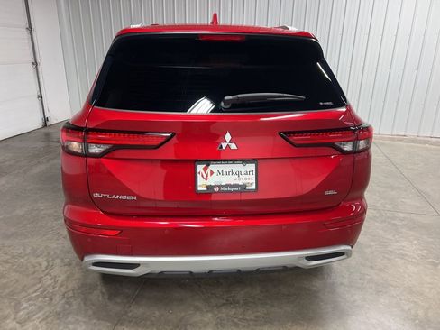 Used 2024 Mitsubishi Outlander SEL image 5