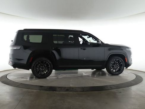 New 2026 Jeep Grand Wagoneer Summit AWD/4WD image 6