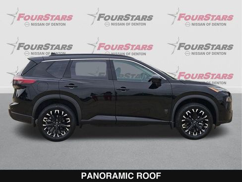 New 2026 Nissan Rogue SV FWD image 3