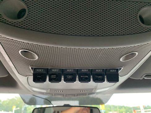 Used 2019 Ford F550 XL Reg Cab 4D image 17