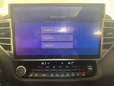 Used 2024 Toyota Tundra Limited image 15