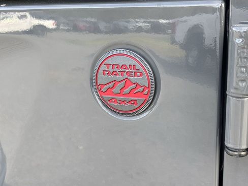 Used 2019 Jeep Wrangler Unlimited Rubicon w/ Dual Top Group image 32