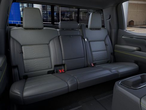 New 2026 Chevrolet Silverado 1500 ZR2 image 17