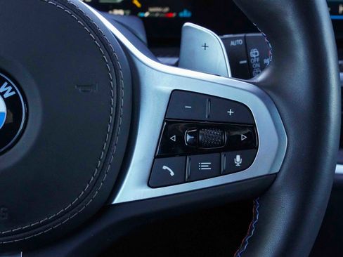 Certified 2025 BMW X5 M60i image 23