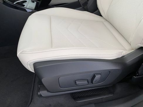 New 2026 BMW X1 xDrive28i w/ Convenience Package image 12