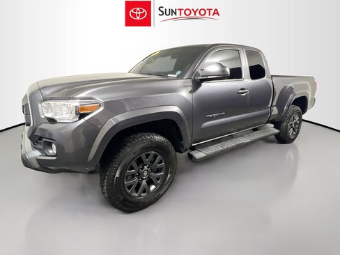 Used 2023 Toyota Tacoma SR5 image 7