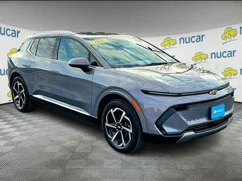 Used 2025 Chevrolet Equinox EV LT image 1