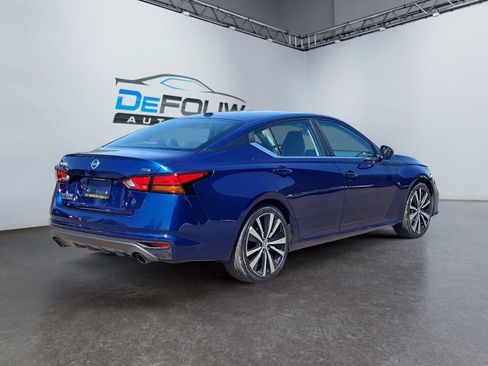 Used 2020 Nissan Altima 2.5 SR FWD image 3