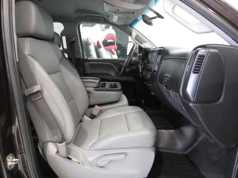 Used 2019 Chevrolet Silverado 2500 W/T AWD/4WD image 11
