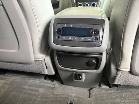 Used 2017 Buick Enclave Leather AWD/4WD image 15