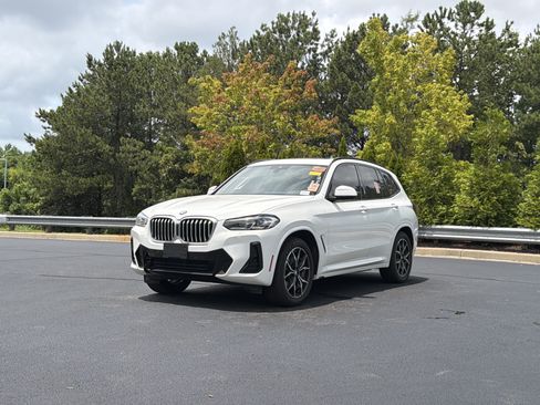 Used 2022 BMW X3 xDrive30i w/ M Sport Package 2 AWD/4WD image 11
