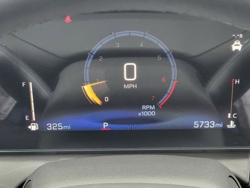 Used 2024 Chevrolet Trax ACTIV w/ Sunroof Package image 12