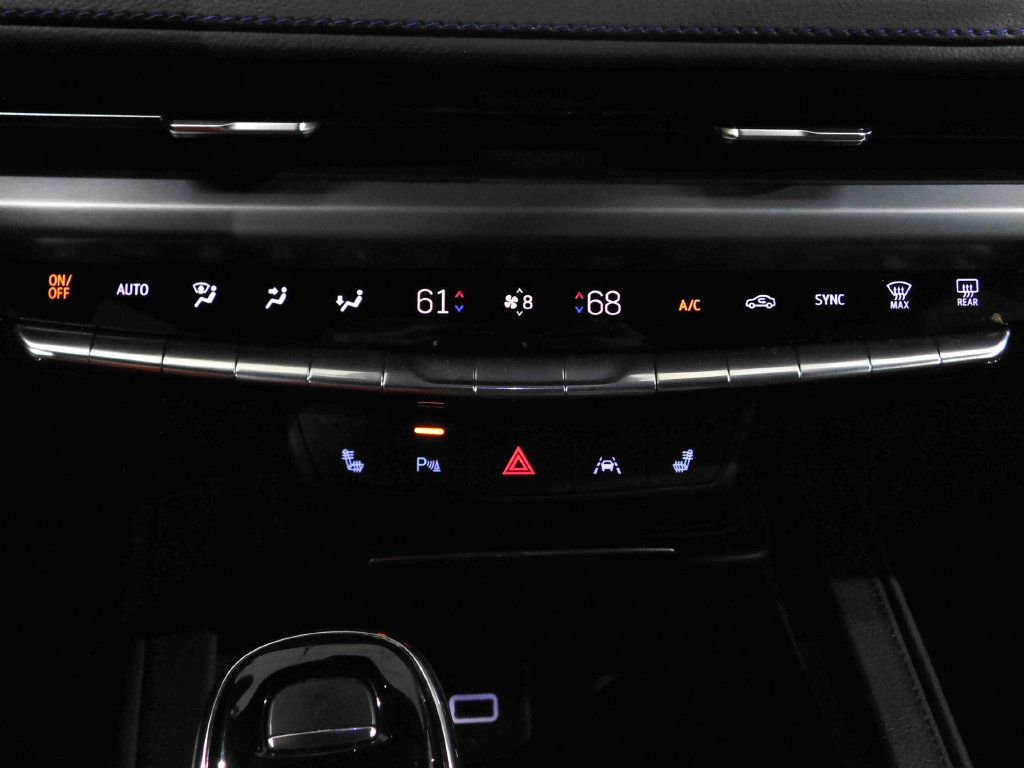 Used 2025 Cadillac XT4 Sport w/ LPO, Floor Liner Package AWD/4WD image 37