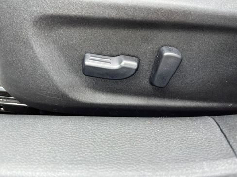 Used 2025 Nissan Altima 2.5 SV FWD image 22