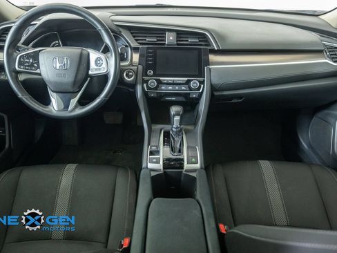 Used 2019 Honda Civic EX image 29