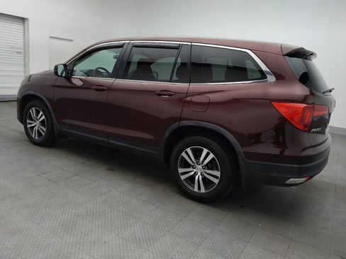 Used 2017 Honda Pilot EX image 3