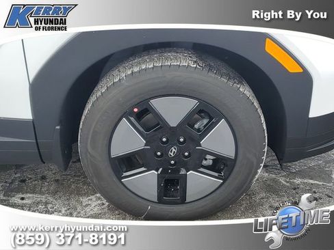 New 2026 Hyundai Santa Fe SE AWD/4WD image 6