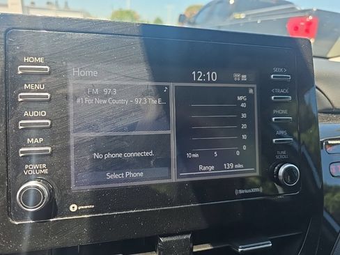 Used 2024 Toyota Camry SE FWD image 18