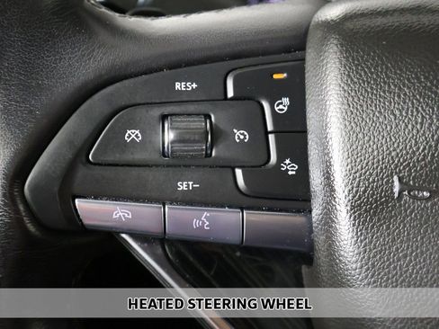 Used 2022 Cadillac XT6 Premium Luxury image 7