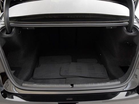 Used 2023 BMW 530i w/ Convenience Package image 33