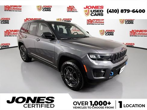 Used 2024 Jeep Grand Cherokee Trailhawk w/ Luxury Tech Group III AWD/4WD image 1
