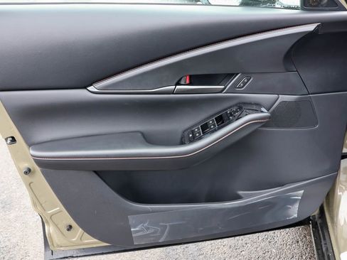 Used 2025 MAZDA CX-30 Carbon image 28