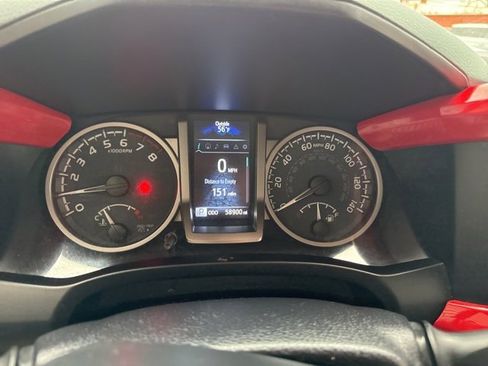 Used 2021 Toyota Tacoma SR5 image 12