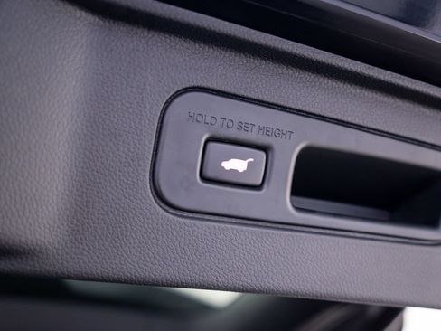 Certified 2023 Honda Pilot EX-L image 30