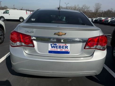 Used 2016 Chevrolet Cruze LS image 4