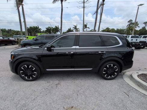Used 2025 Kia Telluride SX FWD image 8
