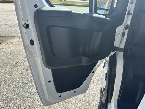 Used 2023 RAM ProMaster 3500 w/ Driver Convenience Group image 13