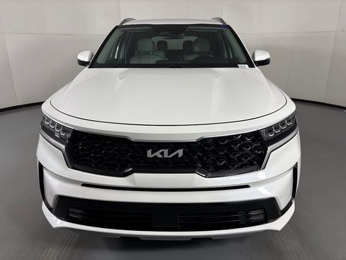 Used 2023 Kia Sorento EX FWD image 3