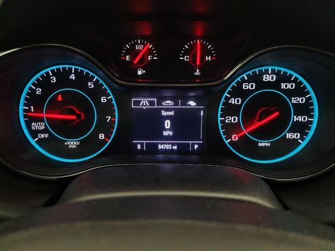 Used 2018 Chevrolet Cruze LT w/ Convenience Package image 23