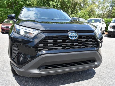 Used 2023 Toyota RAV4 XLE AWD/4WD image 41