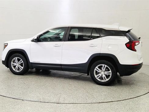 Used 2023 GMC Terrain SLE AWD/4WD image 6