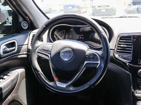 Used 2019 Jeep Grand Cherokee Limited RWD image 22